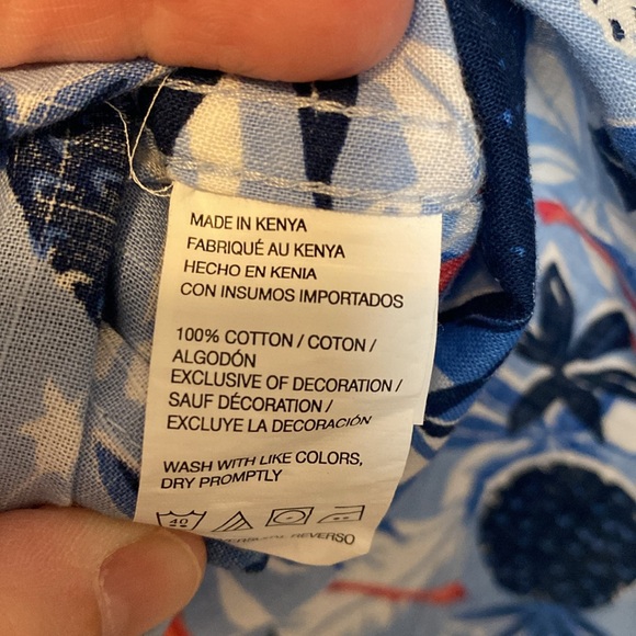 IZOD Saltwater Short Sleeve Shirt Button Up Relaxed Fit Blue Pink Flamingos - Picture 5 of 6